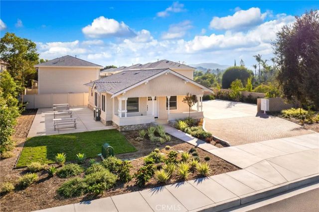 640 W Grand Avenue, Pomona, CA 91766