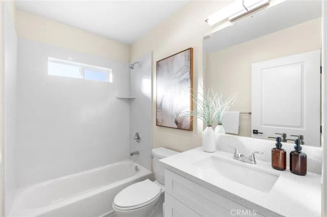 640 W Grand Avenue, Pomona, CA 91766