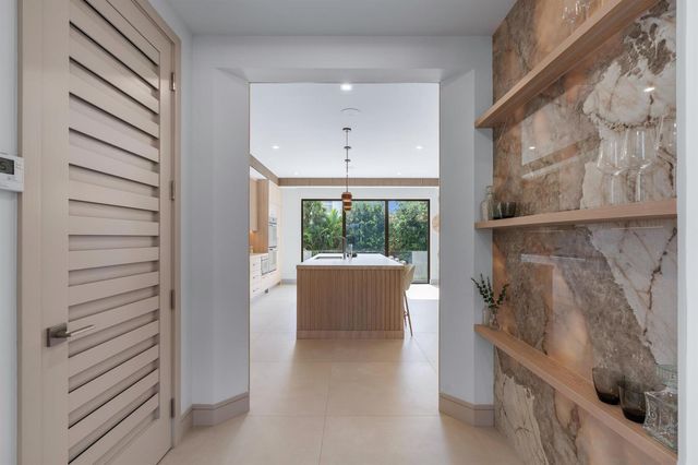 3099 Banyan Road A, Boca Raton, FL 33432