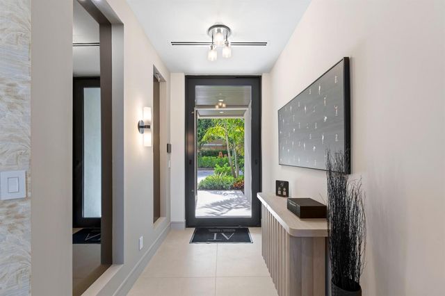 3099 Banyan Road A, Boca Raton, FL 33432