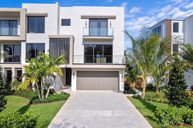 3099 Banyan Road A, Boca Raton, FL 33432
