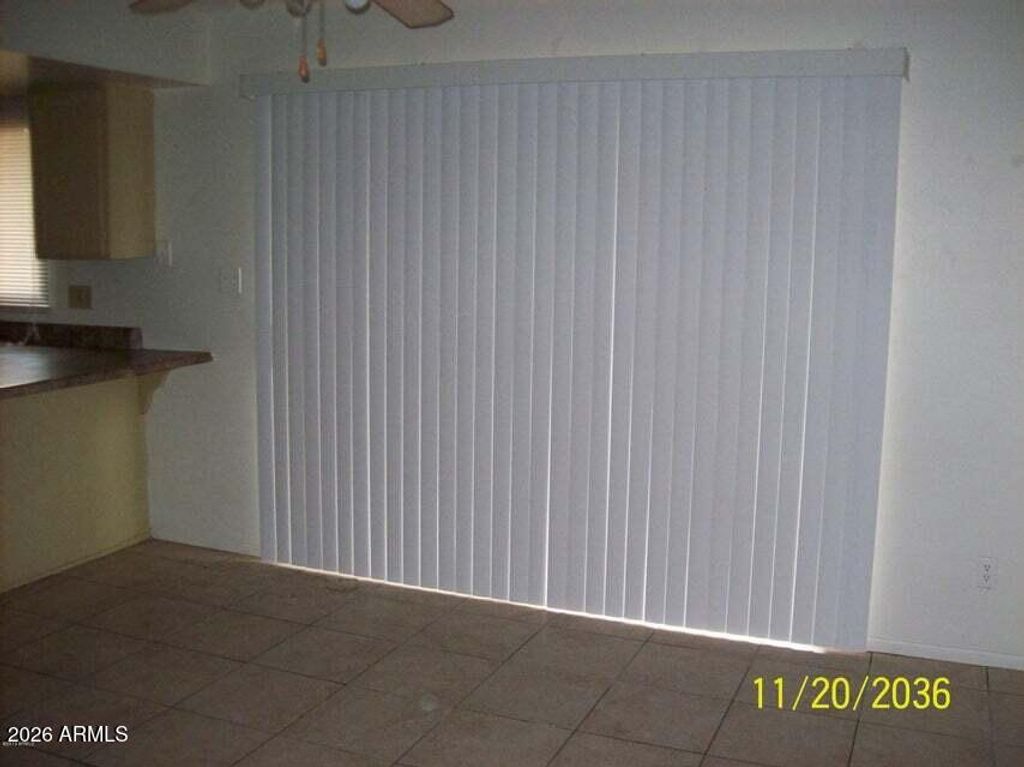 Image 5 of property listing at 6549 N 44th Avenue, Glendale, AZ 85301