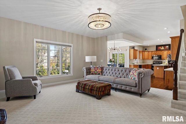 2612 Dickens Drive, Springfield, IL 62711