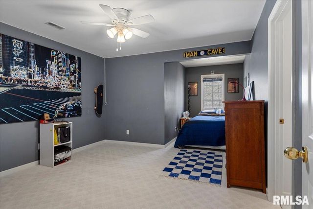 2612 Dickens Drive, Springfield, IL 62711