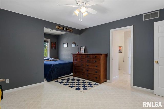 2612 Dickens Drive, Springfield, IL 62711