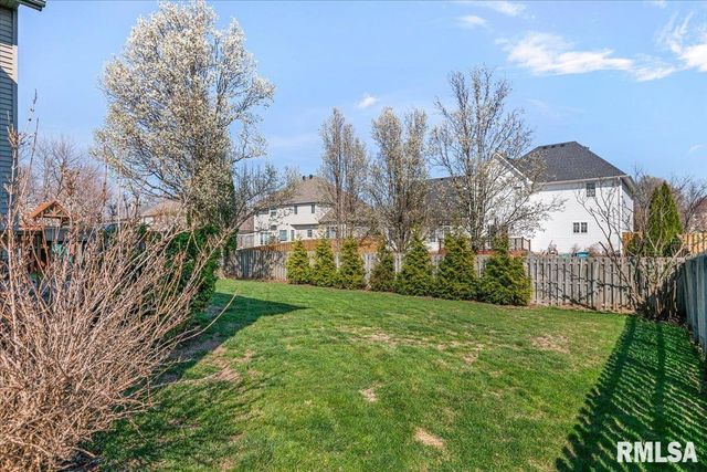 2612 Dickens Drive, Springfield, IL 62711