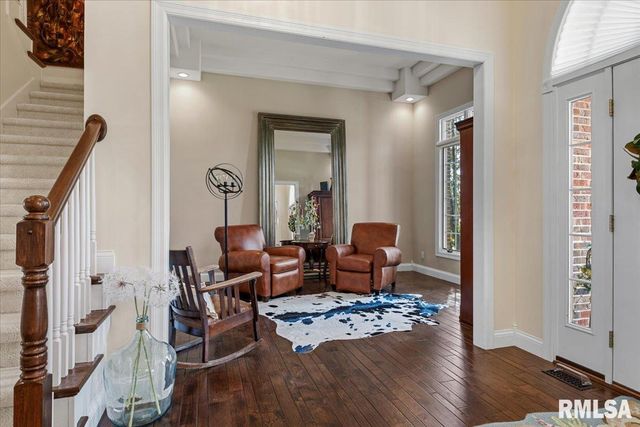 2612 Dickens Drive, Springfield, IL 62711