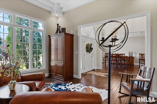 2612 Dickens Drive, Springfield, IL 62711