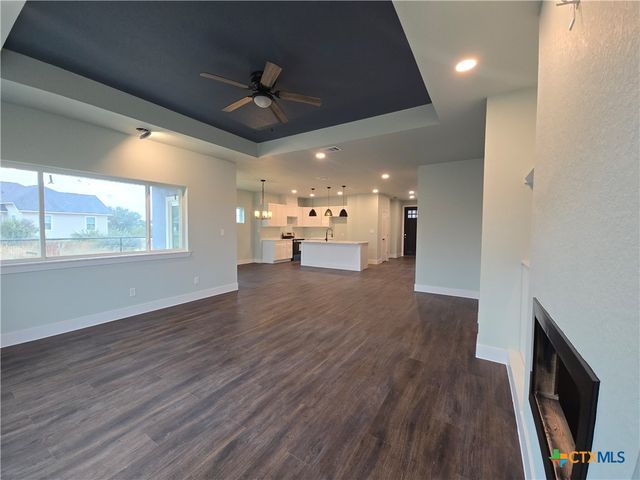 206 Lewis Todd, Blanco, TX 78606