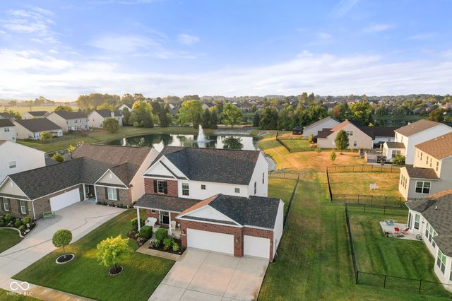 1217 Lucca Drive, Greenwood, IN 46143