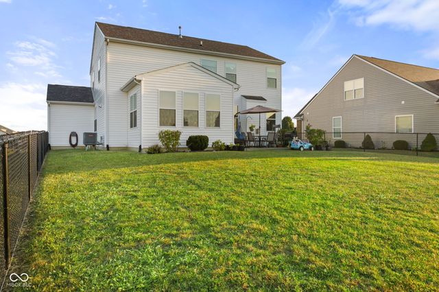 1217 Lucca Drive, Greenwood, IN 46143