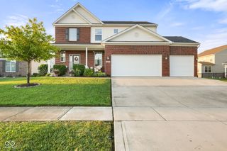 1217 Lucca Drive, Greenwood, IN 46143