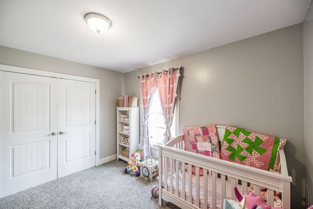 1007 Smiley Troutt Rd, Bethpage, TN 37022