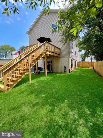 921 BALBOA AVE, Capitol Heights, MD 20743