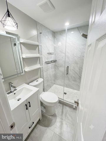 921 BALBOA AVE, Capitol Heights, MD 20743