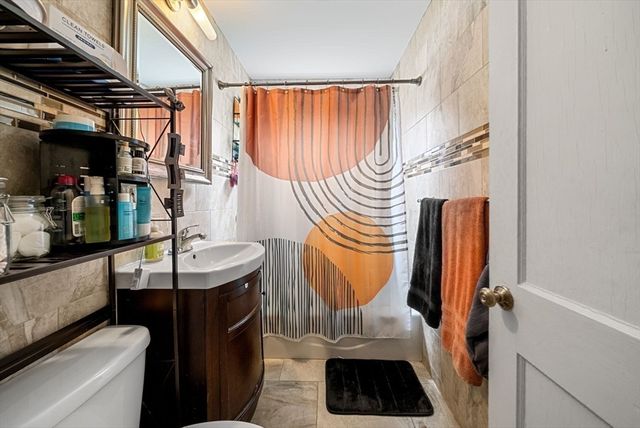 39-41 Donnybrook Rd, Boston, MA 02135