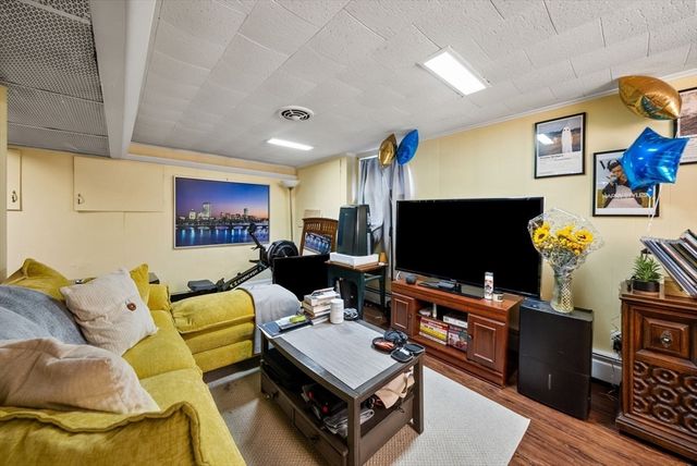 39-41 Donnybrook Rd, Boston, MA 02135
