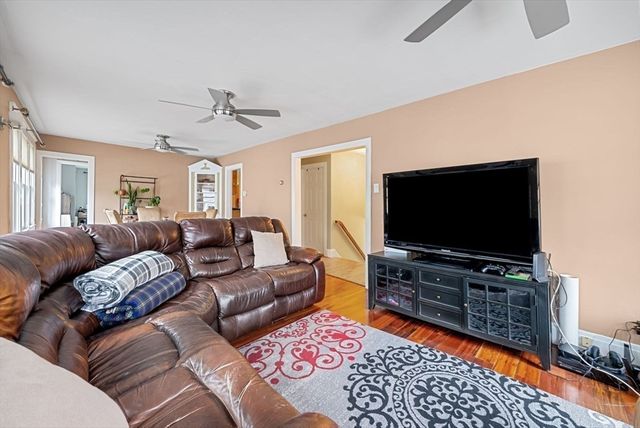 39-41 Donnybrook Rd, Boston, MA 02135