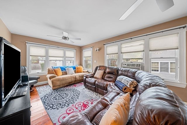 39-41 Donnybrook Rd, Boston, MA 02135
