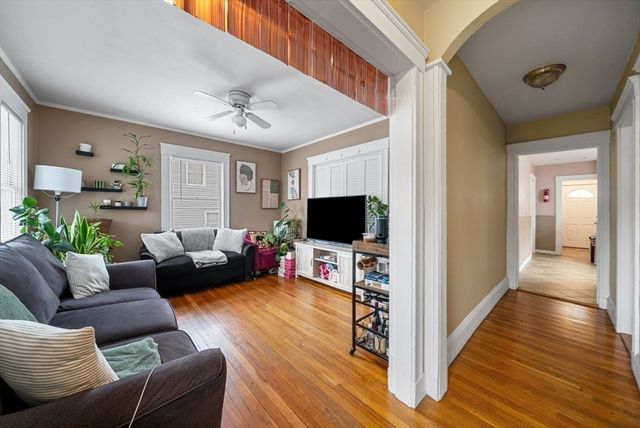 39-41 Donnybrook Rd, Boston, MA 02135