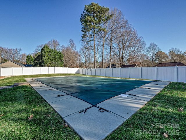 153 Collingswood Road, Mooresville, NC 28117