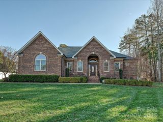 153 Collingswood Road, Mooresville, NC 28117