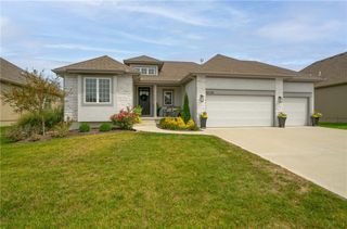 16529 S Stagecoach Street, Olathe, KS 66062