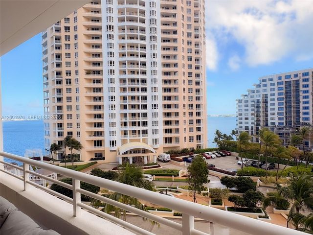 848 Brickell Key Dr 905, Miami, FL 33131