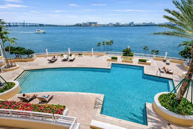 848 Brickell Key Dr 905, Miami, FL 33131