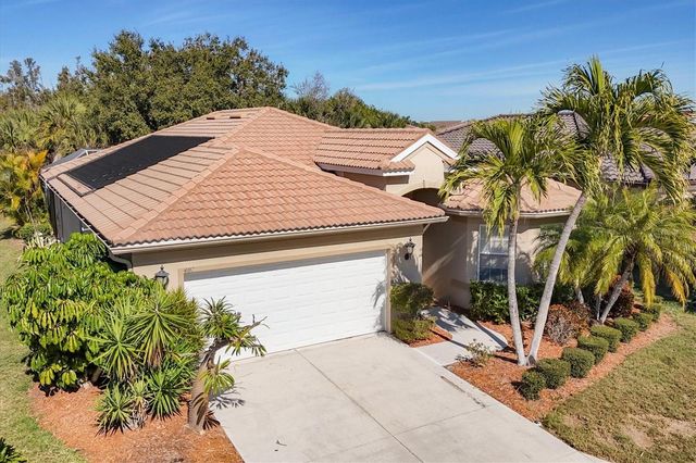 407 PINEWOOD LAKE DRIVE, Venice, FL 34285