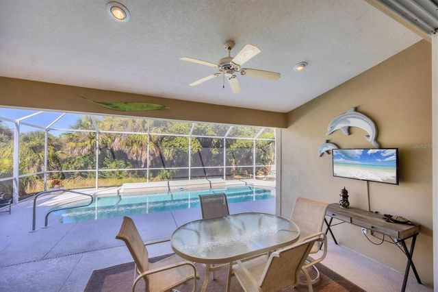 407 PINEWOOD LAKE DRIVE, Venice, FL 34285