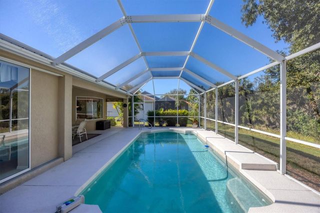407 PINEWOOD LAKE DRIVE, Venice, FL 34285