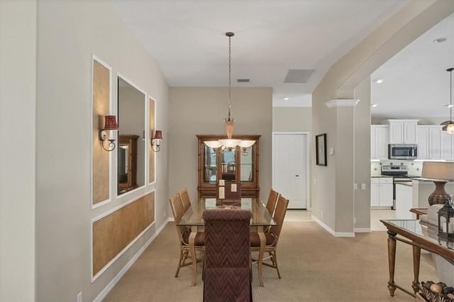 407 PINEWOOD LAKE DRIVE, Venice, FL 34285