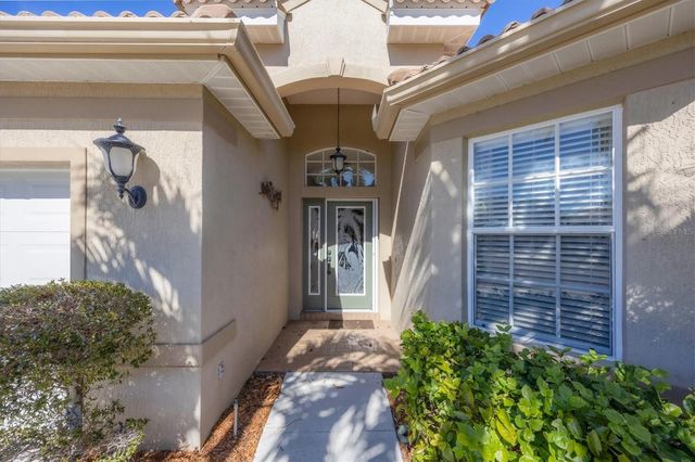 407 PINEWOOD LAKE DRIVE, Venice, FL 34285