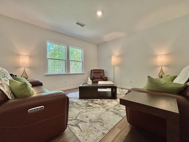 2921 Salinger Way, Gainesville, GA 30507