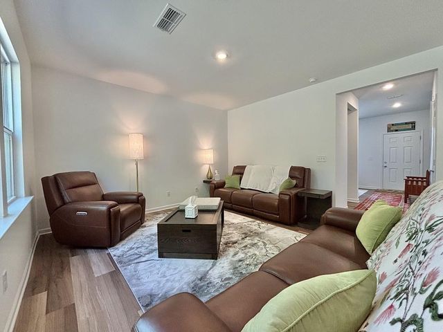 2921 Salinger Way, Gainesville, GA 30507