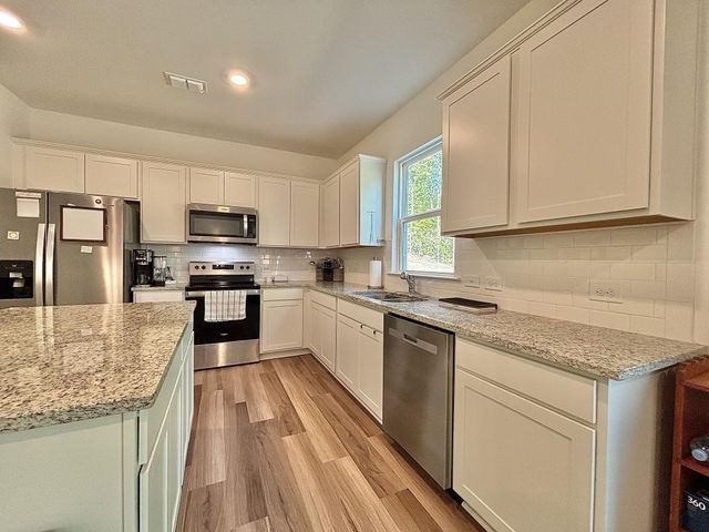 2921 Salinger Way, Gainesville, GA 30507