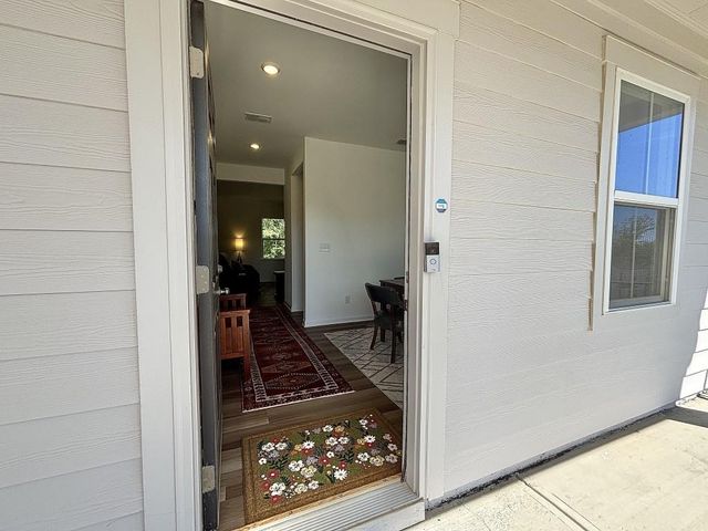 2921 Salinger Way, Gainesville, GA 30507