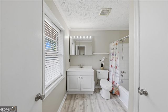 7750 Roswell Road 9F, Sandy Springs, GA 30350