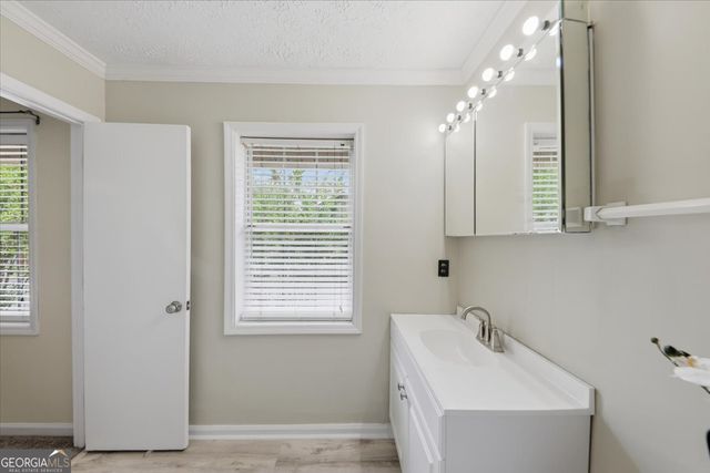 7750 Roswell Road 9F, Sandy Springs, GA 30350