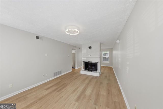 7750 Roswell Road 9F, Sandy Springs, GA 30350