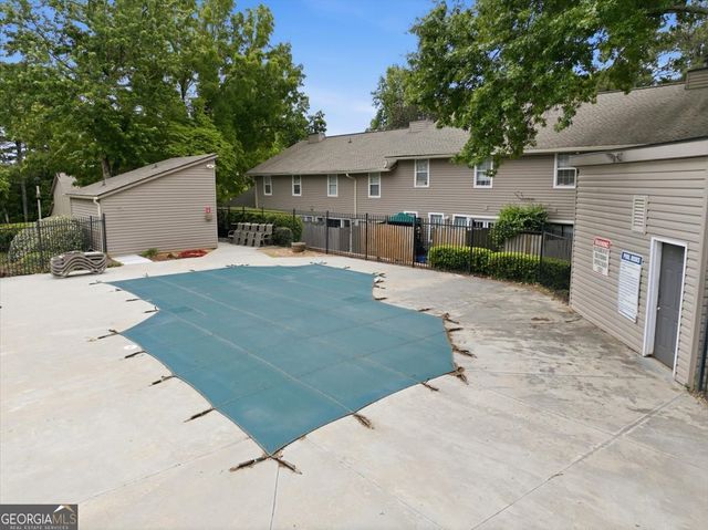 7750 Roswell Road 9F, Sandy Springs, GA 30350
