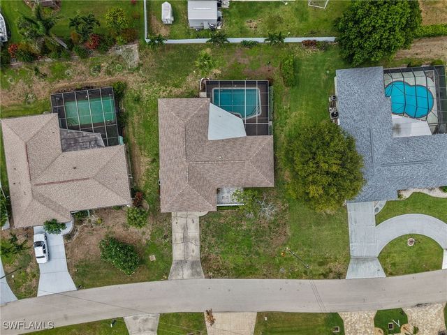 2285 SE 28th ST, Cape Coral, FL 33904