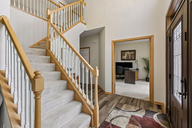 21296 Isotope Trail, Lakeville, MN 55044