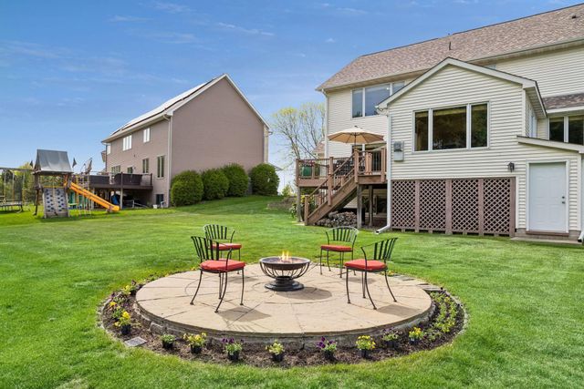 21296 Isotope Trail, Lakeville, MN 55044