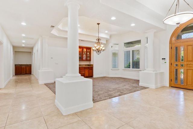 5000 Peach Blossom Lane, Oakdale, CA 95361