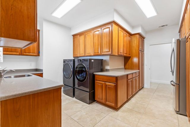 5000 Peach Blossom Lane, Oakdale, CA 95361