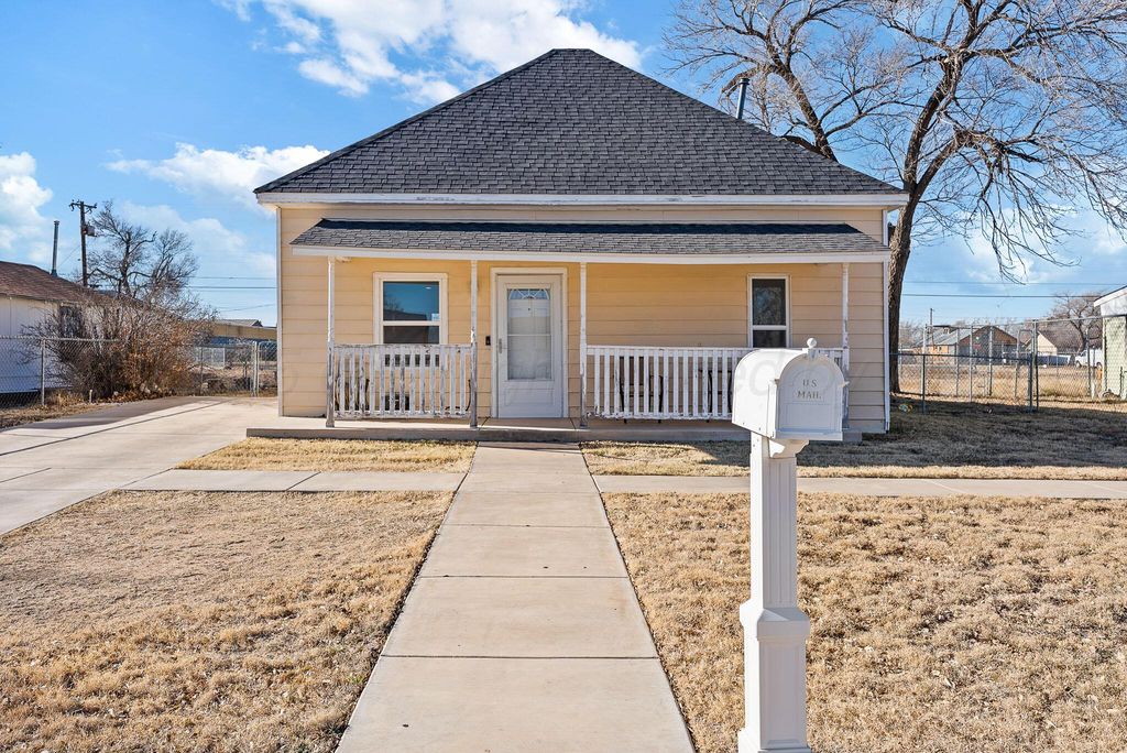702 S CLEVELAND Street, Amarillo, TX 79102