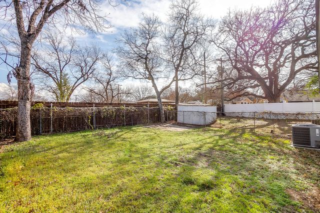 311 Tanny Street A, Westworth Village, TX 76114