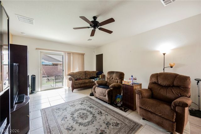 3328 Hackney Horse Court, Las Vegas, NV 89122